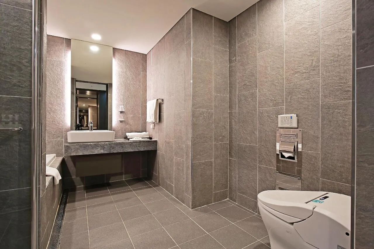 ****  Airsky Hotel Incheon South Korea