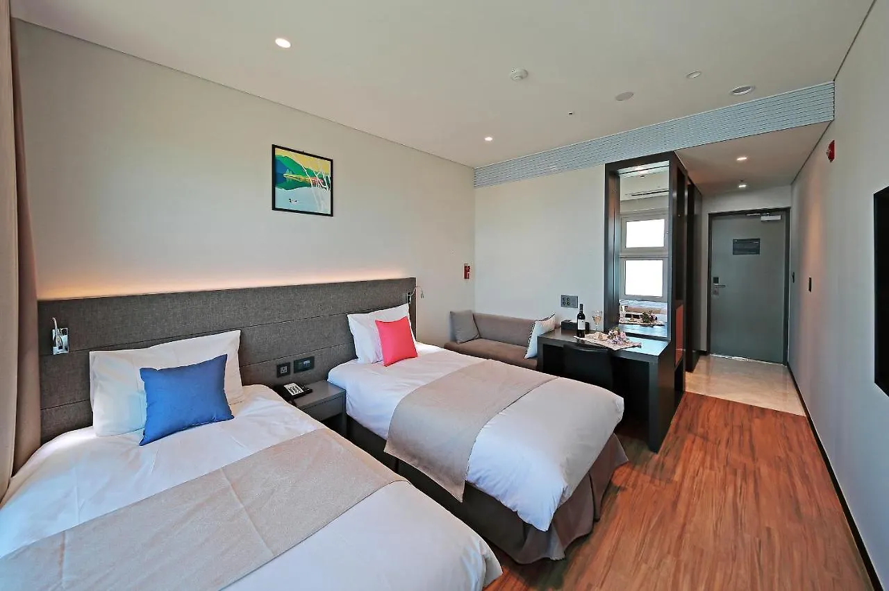 Airsky Hotel Incheon 4*,  South Korea